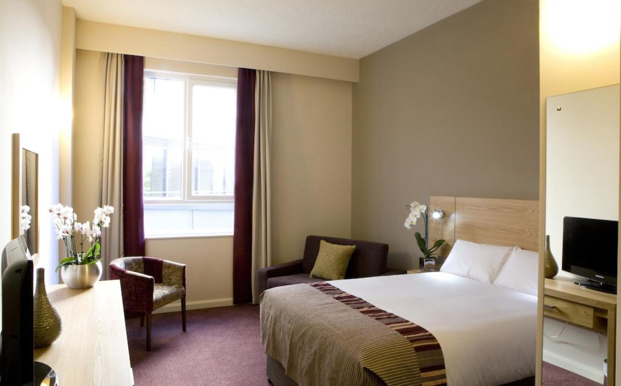 Leonardo Hotel Дарби Екстериор снимка