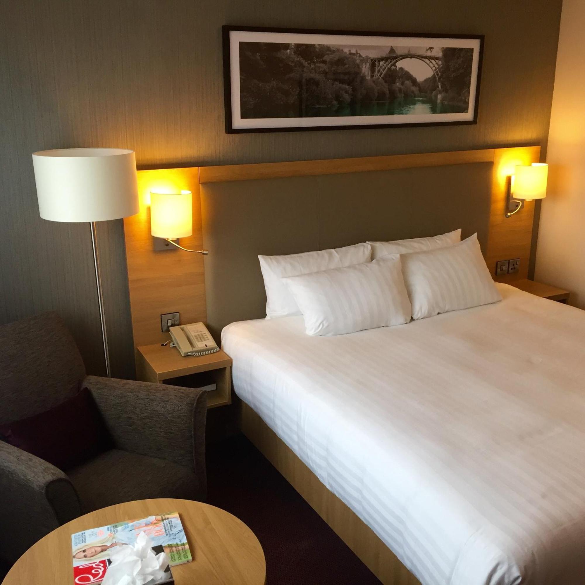 Leonardo Hotel Дарби Екстериор снимка