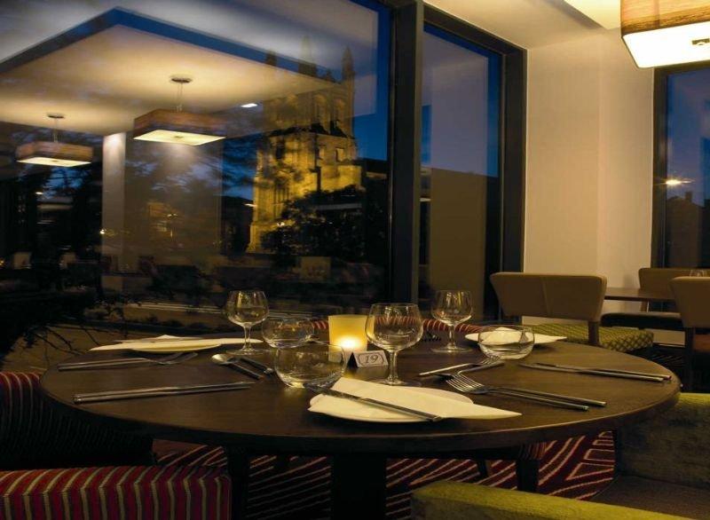Leonardo Hotel Дарби Екстериор снимка