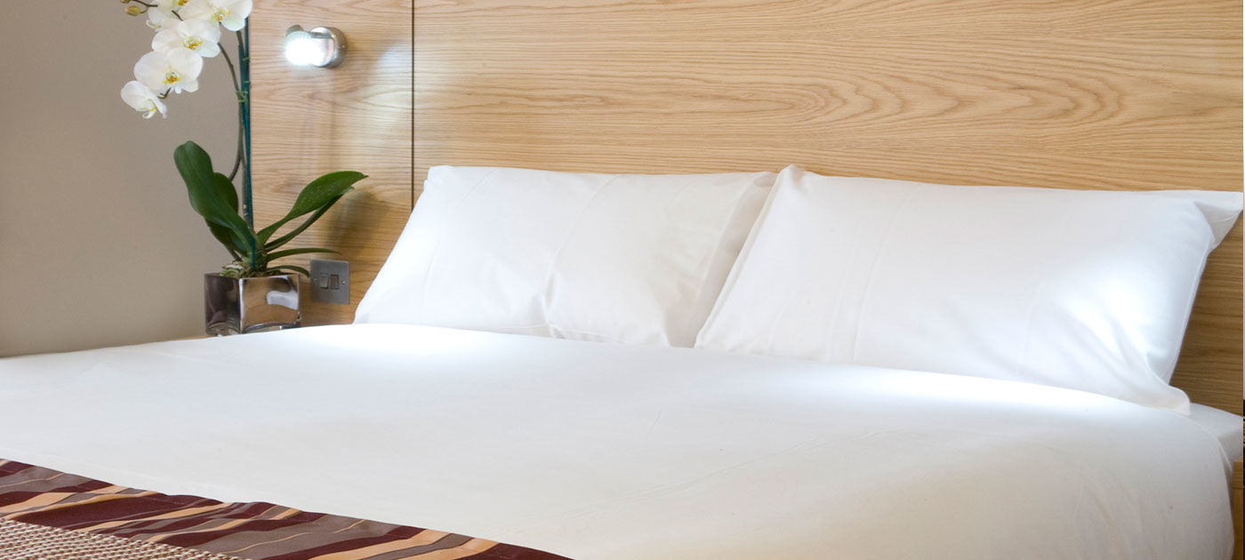 Leonardo Hotel Дарби Екстериор снимка